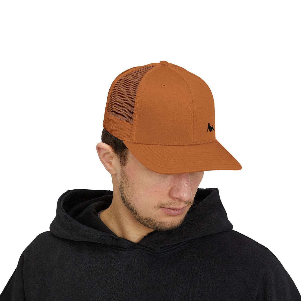 Low-key Silhouette Embroidered Mesh Snapback