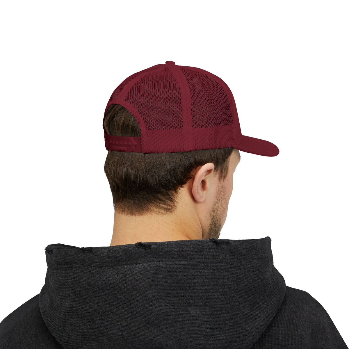 Low-key Silhouette Embroidered Mesh Snapback