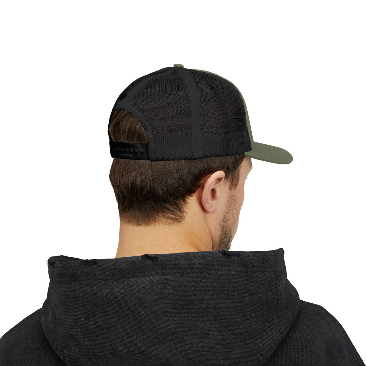 Low-key Silhouette Embroidered Mesh Snapback