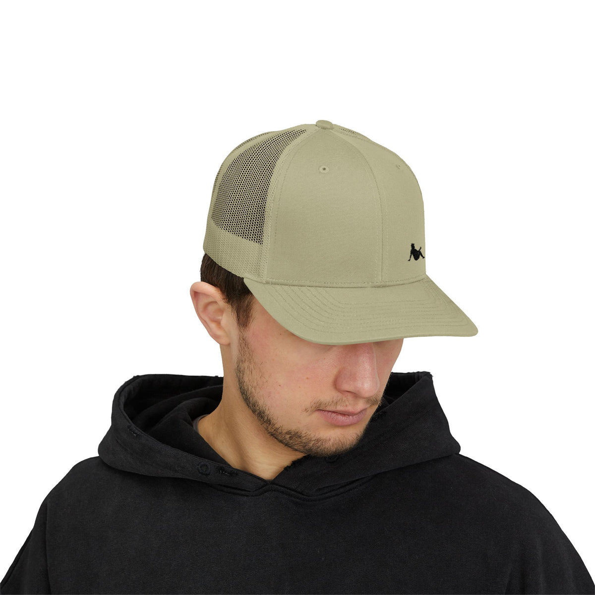 Low-key Silhouette Embroidered Mesh Snapback