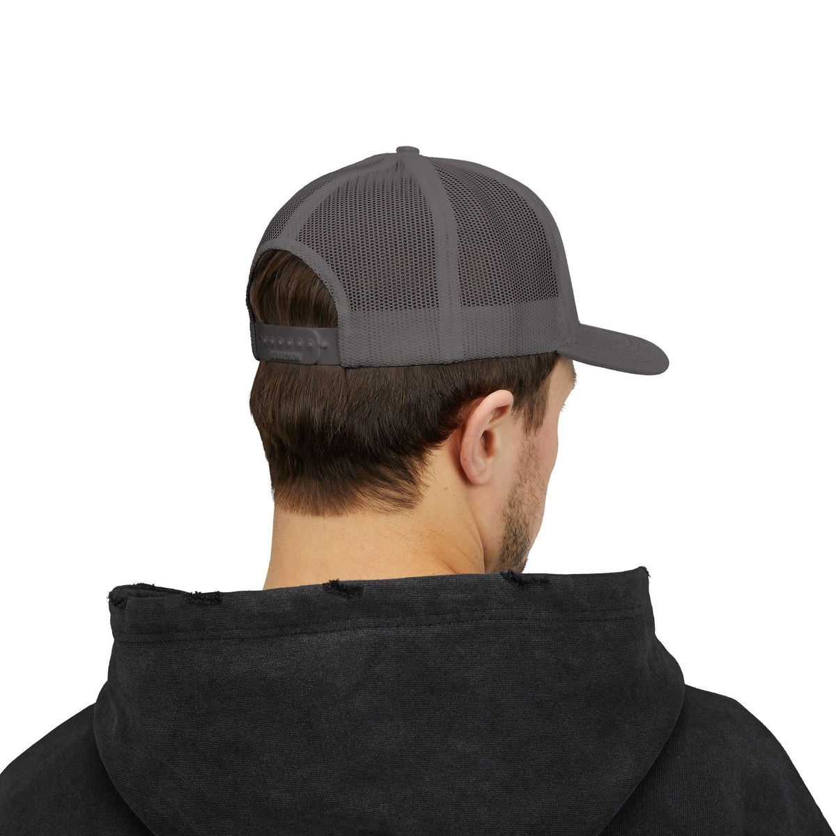 Low-key Silhouette Embroidered Mesh Snapback